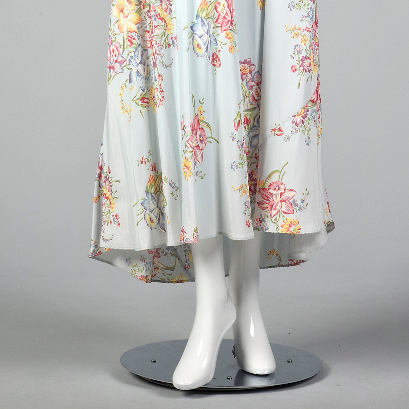 1940s Blue Daffodil Print Nightgown