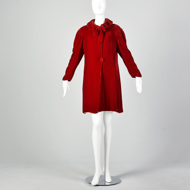 Small 1940s Red Silk Velvet Coat