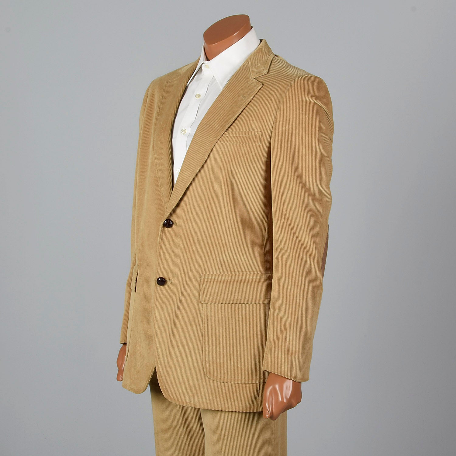 Medium 1970s Tan 2Pc Suit