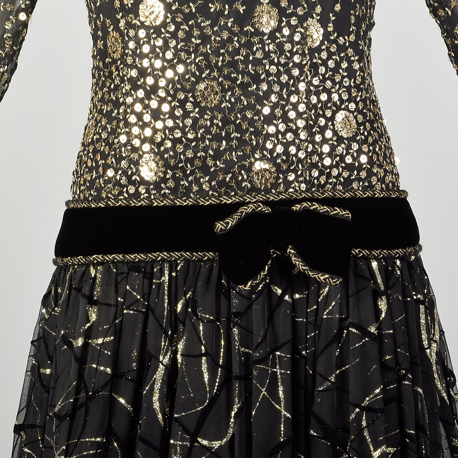 Small 1980s Dress Black Gold Sequin Formal Modest Long Sleeve Evening Style & Salvage Small 1980s Dress Black Gold Sequin Formal Modest Long Sleeve Evening Style & Salvage