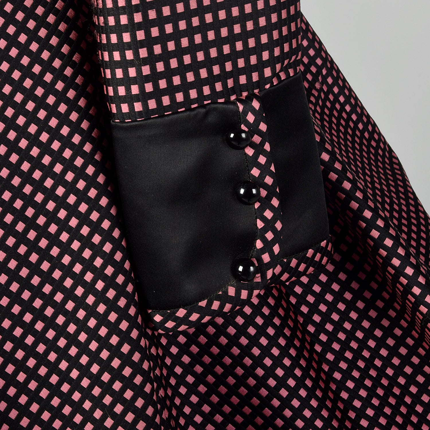 Small-Medium Geoffrey Beene Boutique Pink and Black Patterned Dress