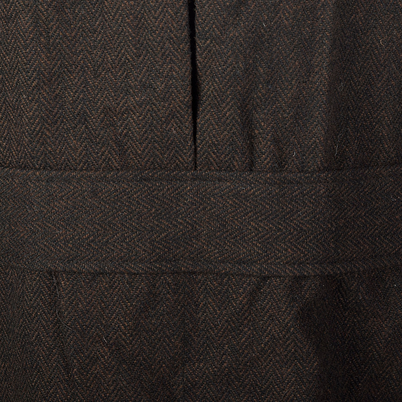 2000 Mens Tweed Jacket with Elbow Patches and Vented Back