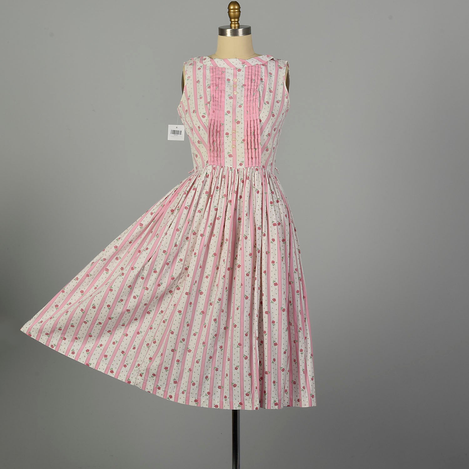 Medium 1950s Pink Floral Stripe Dress Sleeveless Casual Summer Fit and Flare Day Dress