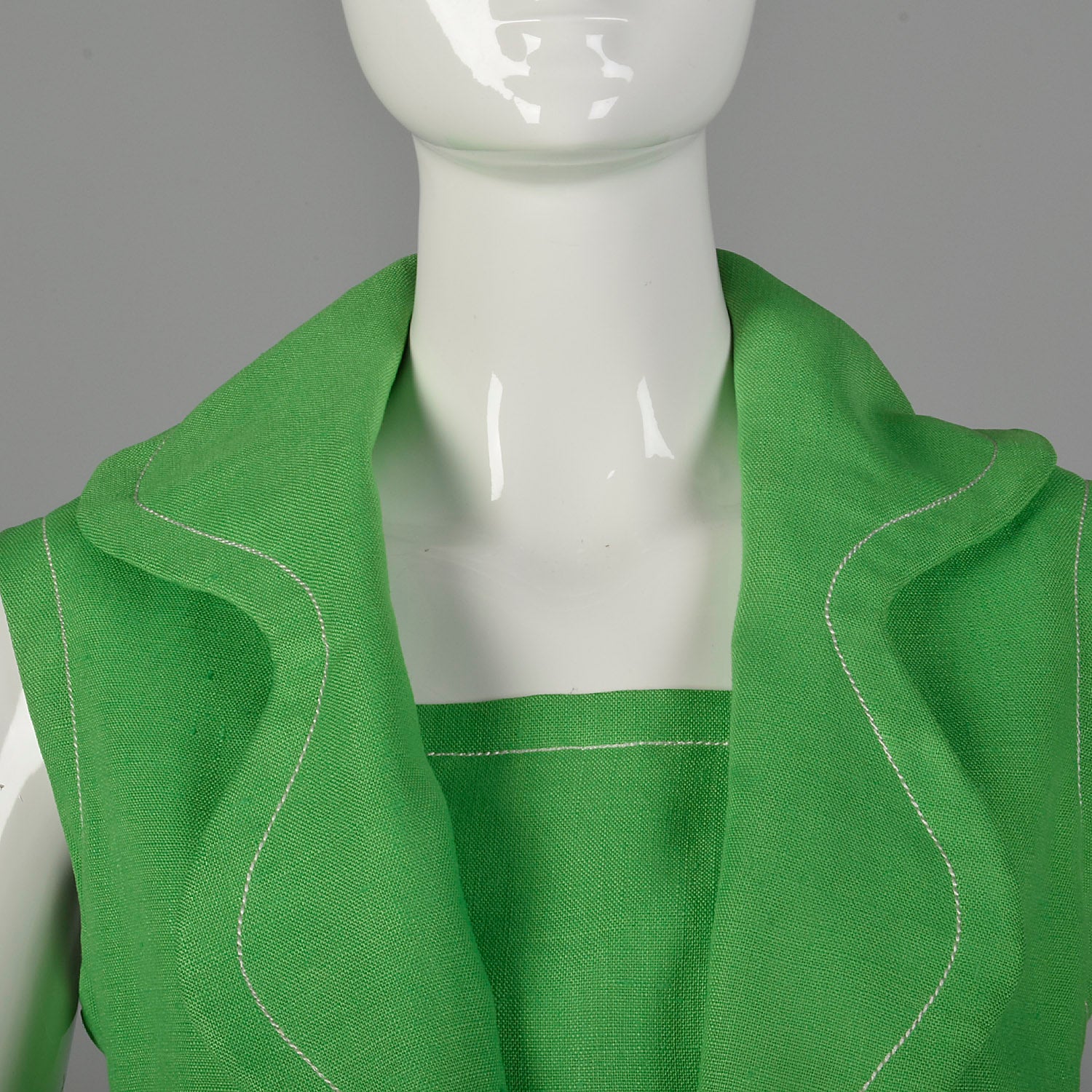 Medium Geoffrey Beene 1960s Green Zip Front Dress