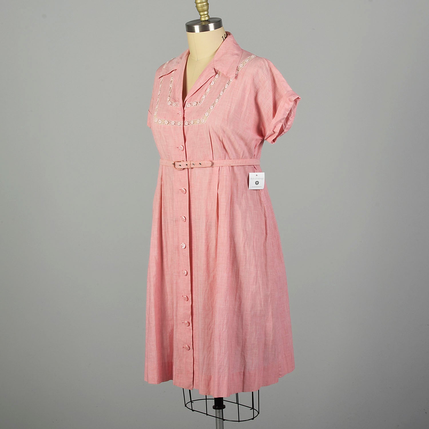 XXL 1950s Day Dress Pink Striped Lightweight Embroidered Belted Summer Short Sleeve