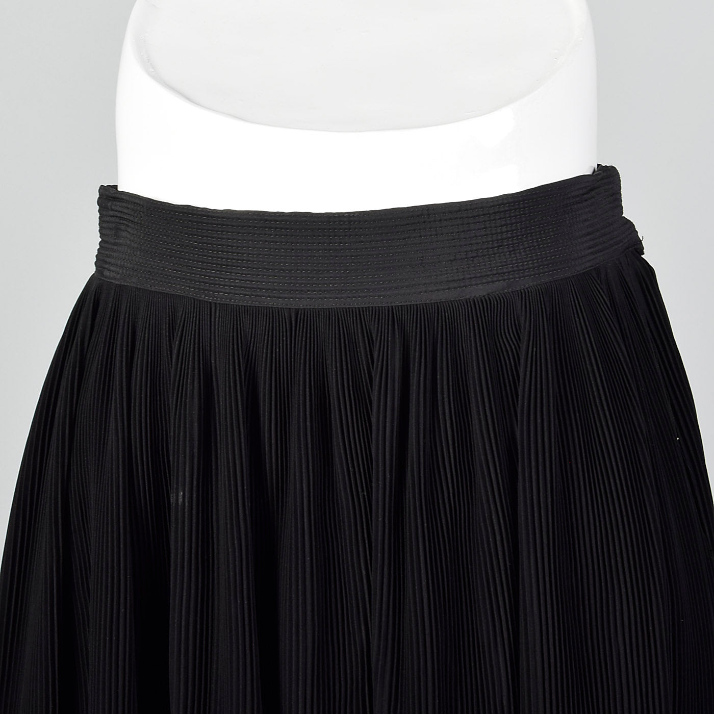 1950s Black Crystal Pleat Skirt