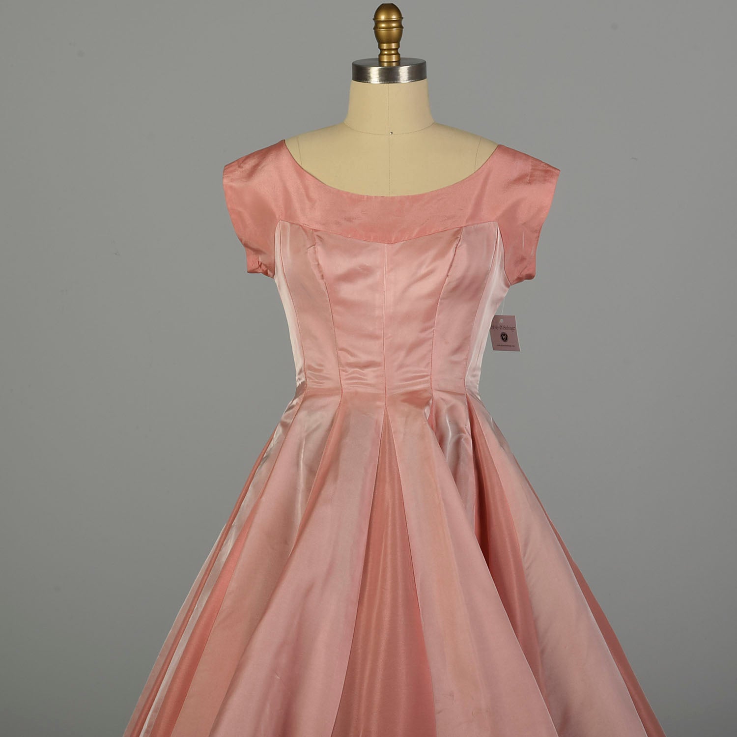Medium 1950s Dress Pink Fit and Flare Circle Skirt Prom Evening Cocktail Gown