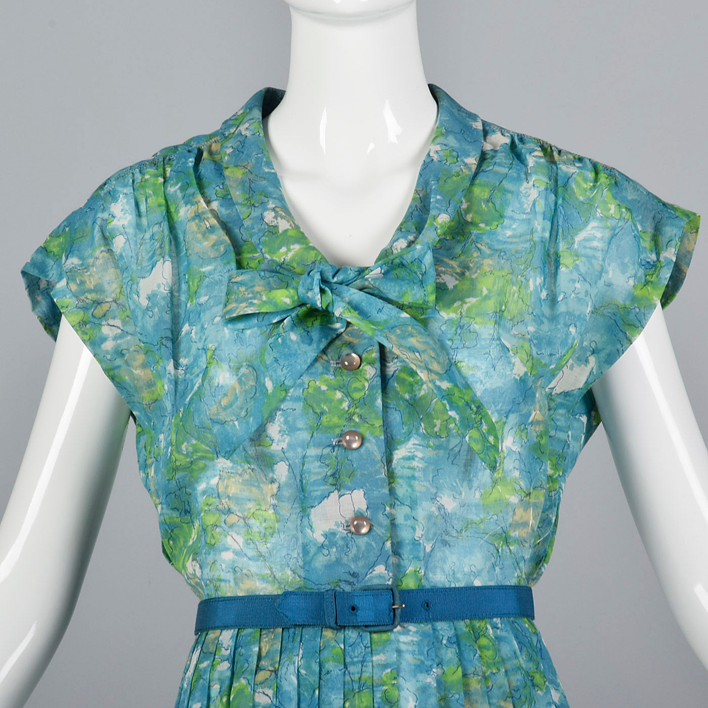 1950s Blue Floral Print Dress with Pleated Skirt