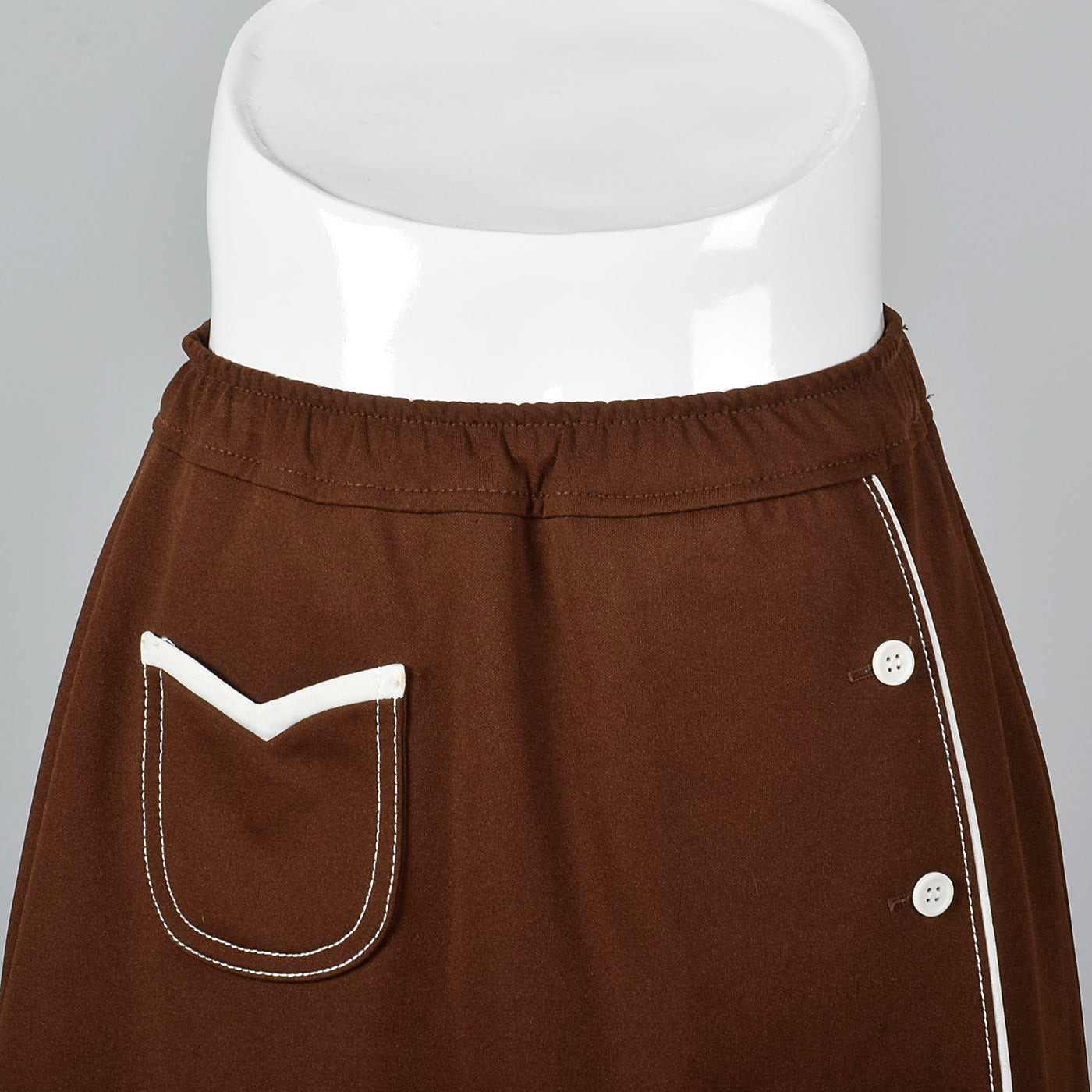 1960s Brown Skirt with Shorts