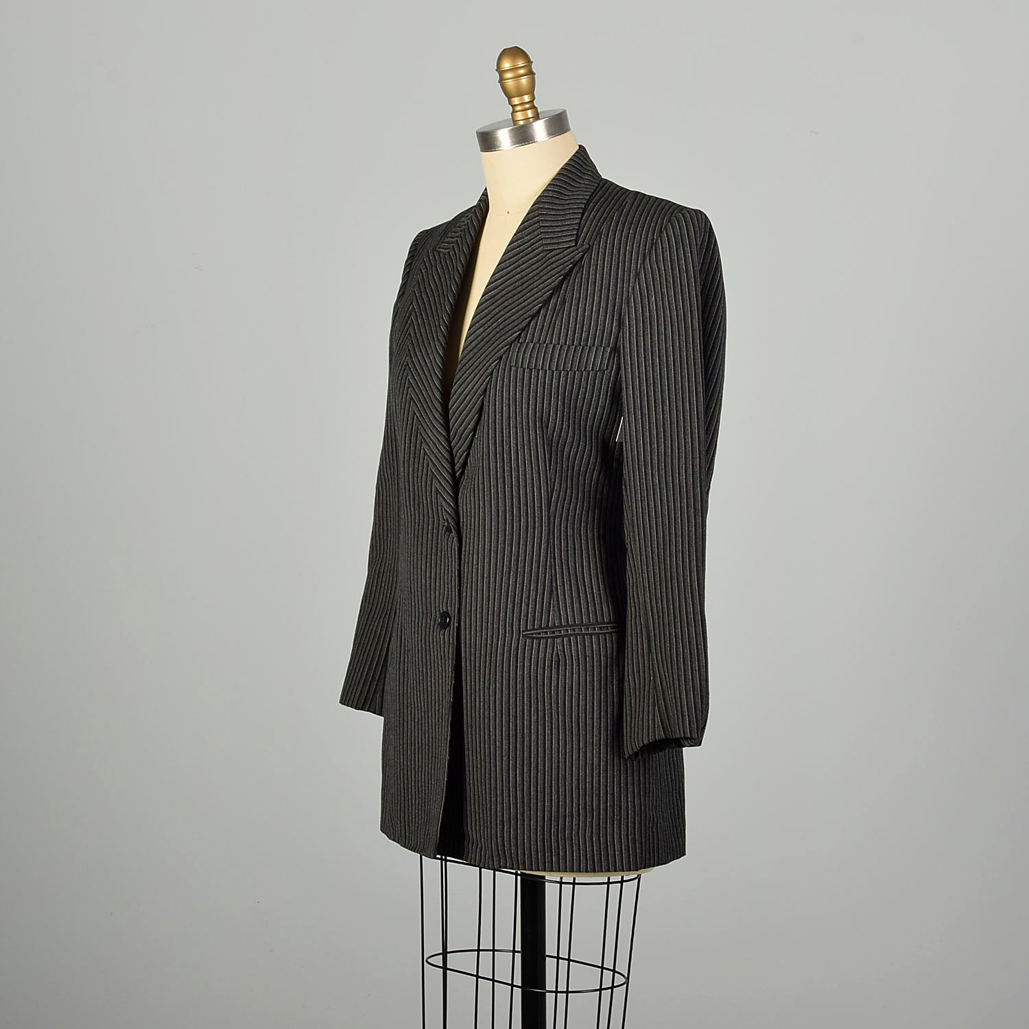 Small 1950s Two Button Gray Black Stripe Blazer Welt Pockets Unvented