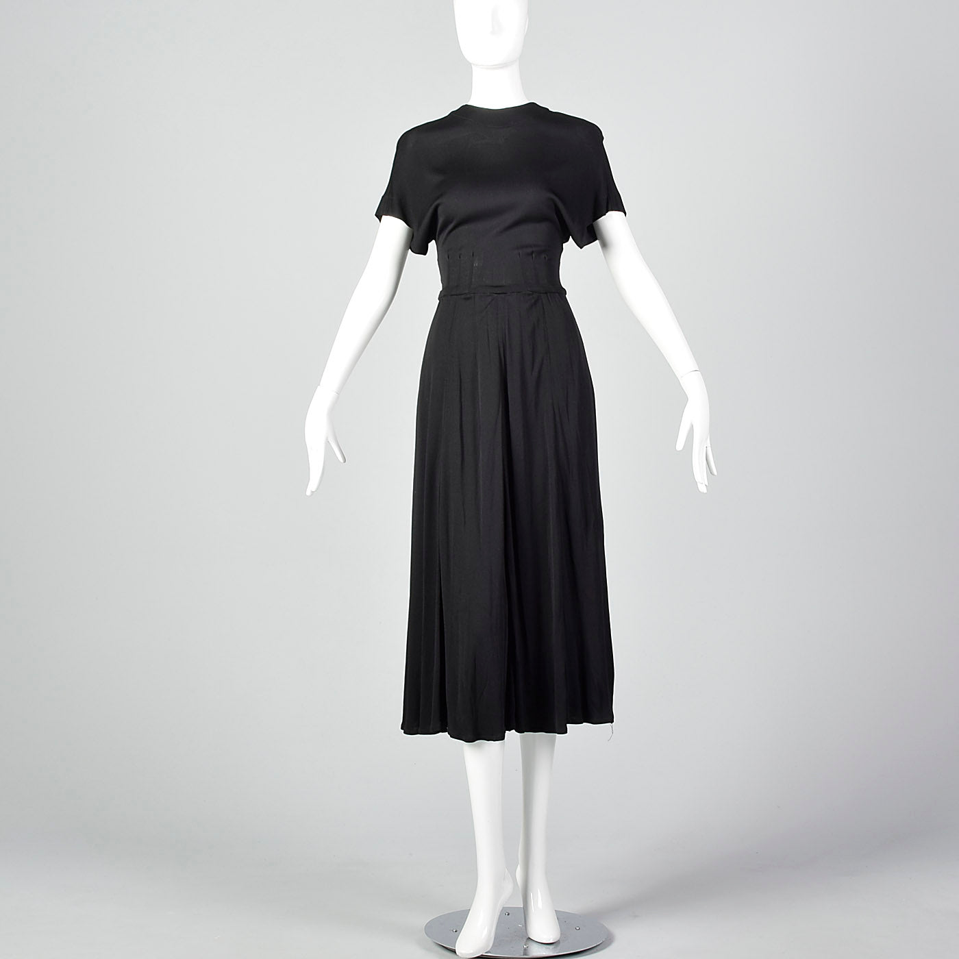 1980s Albert Nipon Black Dress