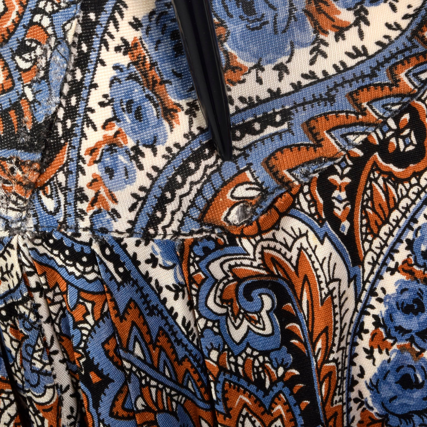 1940s Paisley Print Dress in Jersey Knit