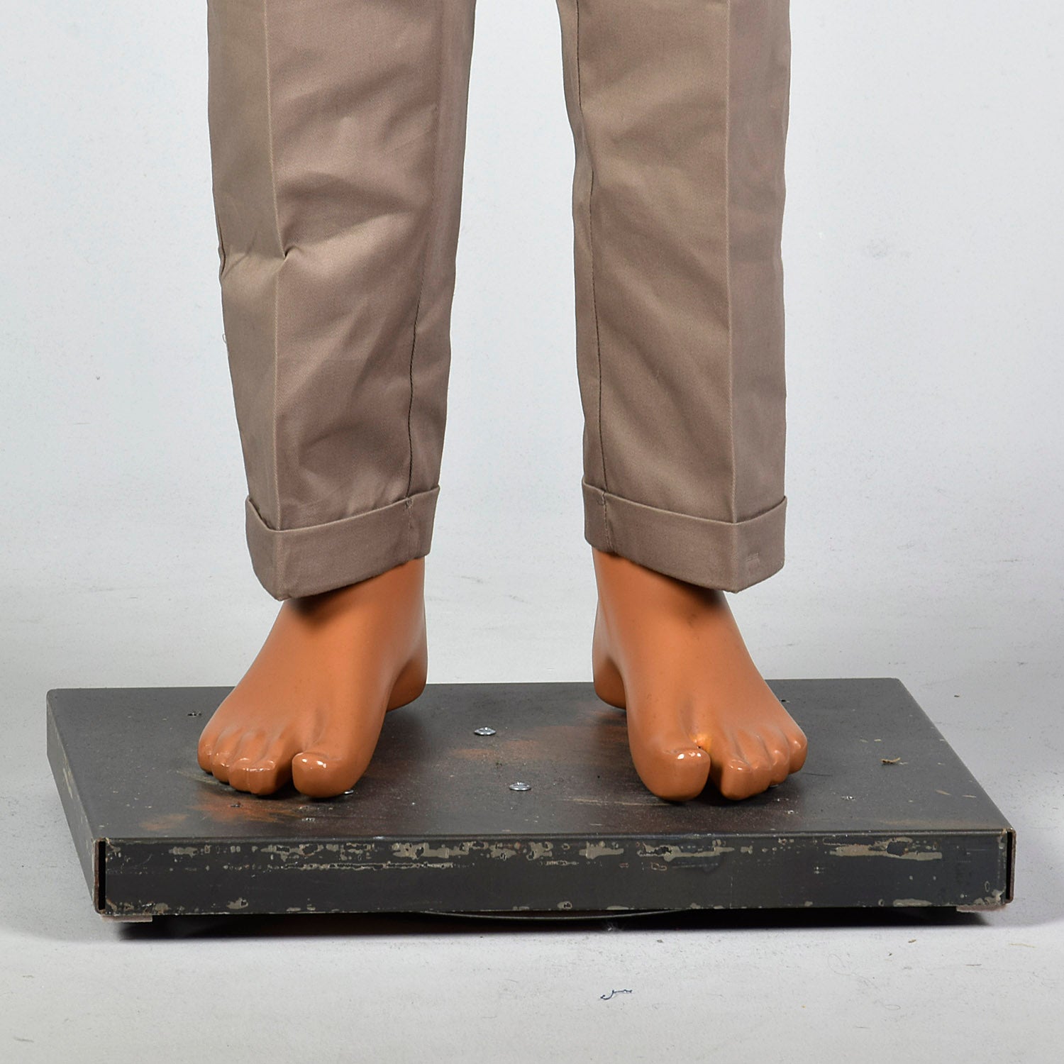 Large 1960s Deadstock Sanforized Cotton Brown Pants