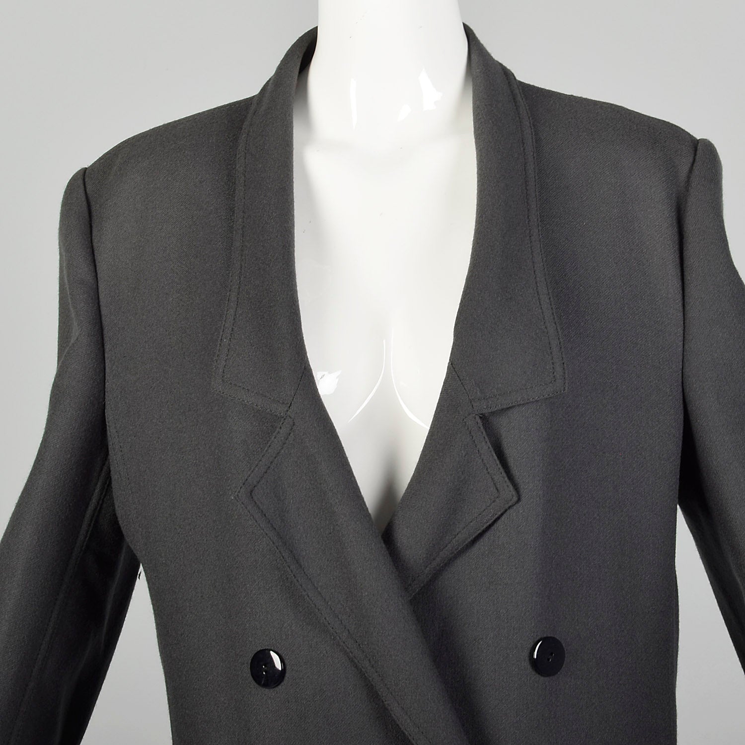 Medium Louis Feraud 1980s Double Breasted Gray Coat