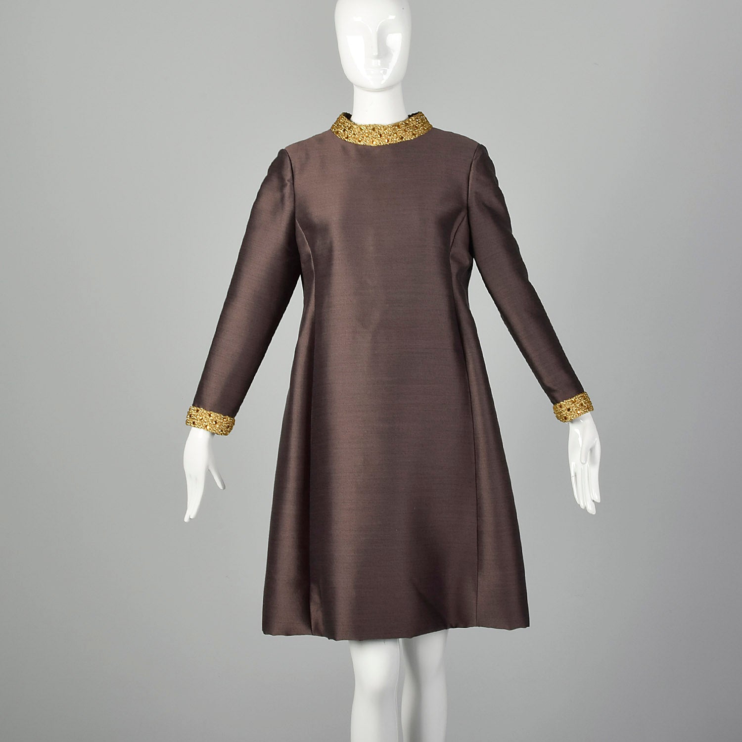 Large 1960s Brown Mod Dress