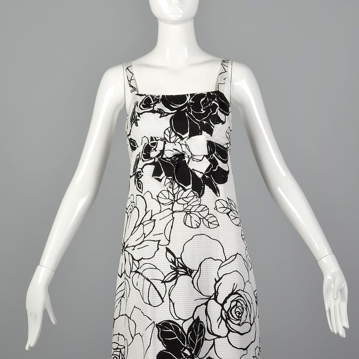 XS 1960s Black White Floral Maxi Dress