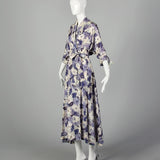 Large-XXL 1950s Purple Floral Robe
