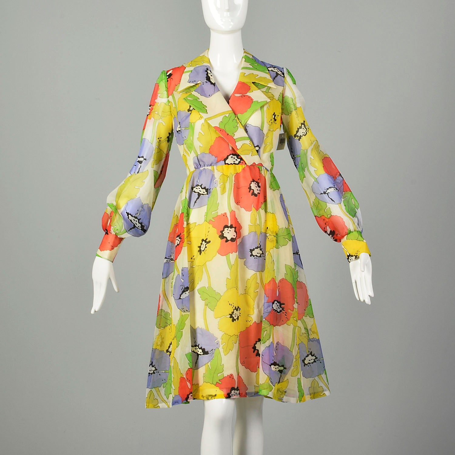 Medium 1970s Dress Cute Poppy Print Colorful Long Sleeve