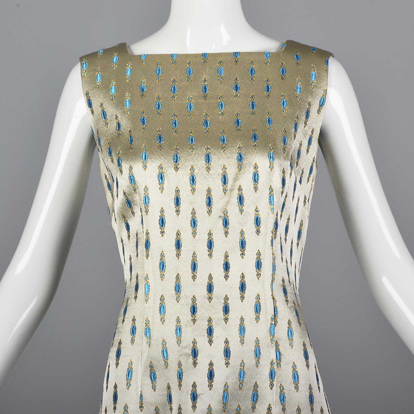 1960s Elegant Silver Shift Dress with Low Back