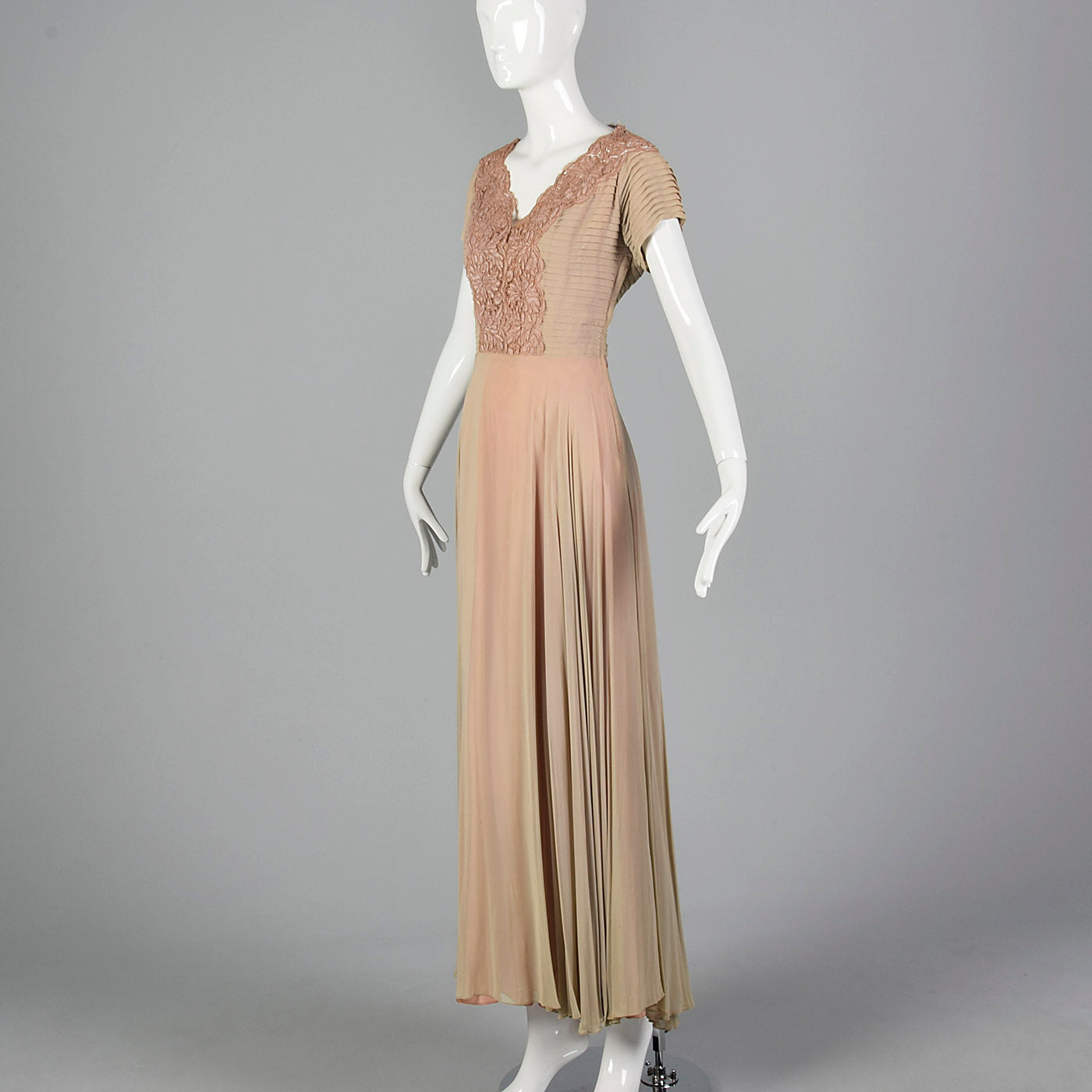 1940s Nude and Pink Layered Evening Dress