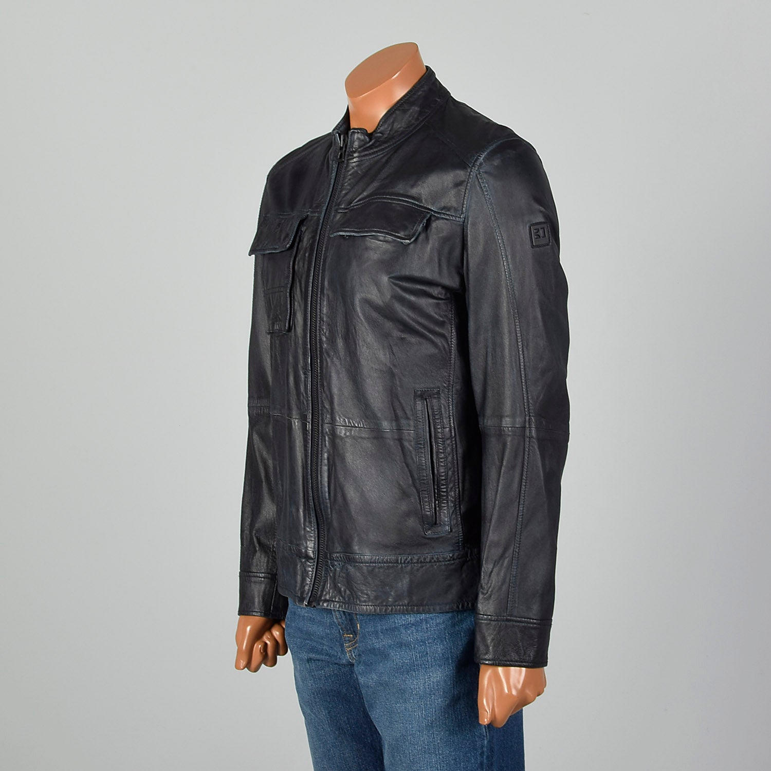 Medium Hugo Boss Cafe Leather Jacket – & Salvage