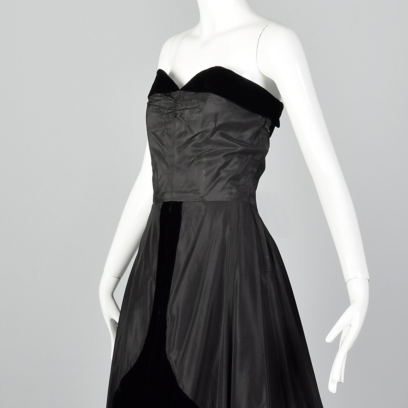 1950s Black Taffeta Evening Dress with Velvet Trim