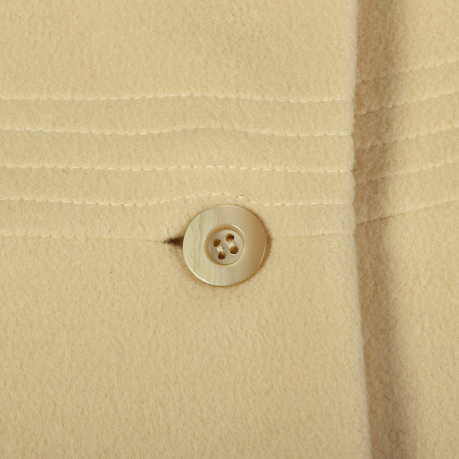 Medium 1970s Minimalist Cashmere Coat Cream Autumn Outerwear with Mandarin Collar