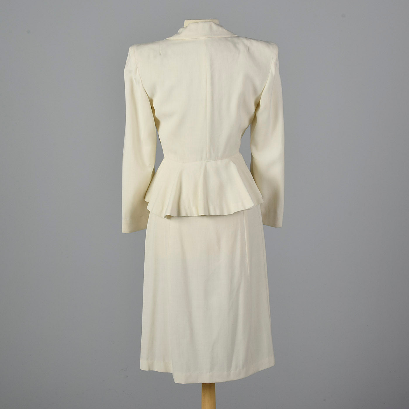 1940s Deadstock White Wool Suit