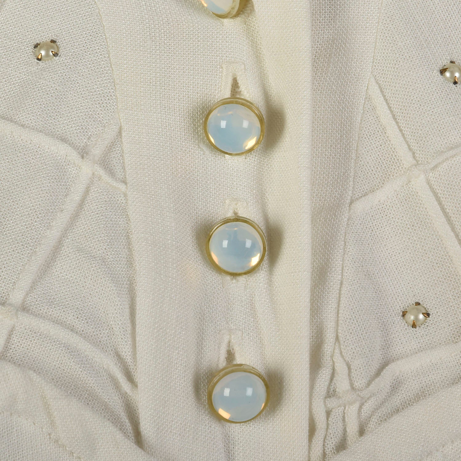 Medium 1950s White Rayon Summer Casual Dress with Pearl Neckline