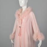 Claire Sandra by Lucie Ann Pink Neglige Robe with Feather Collar