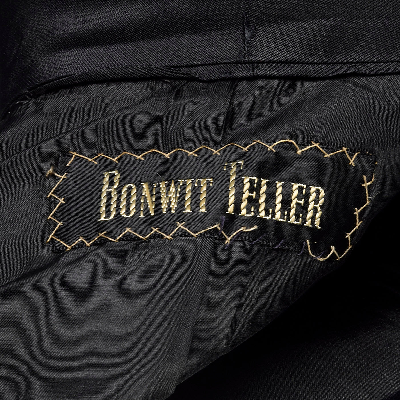 1950s Bonwit Teller Gray Fitted Blazer with Black Trim