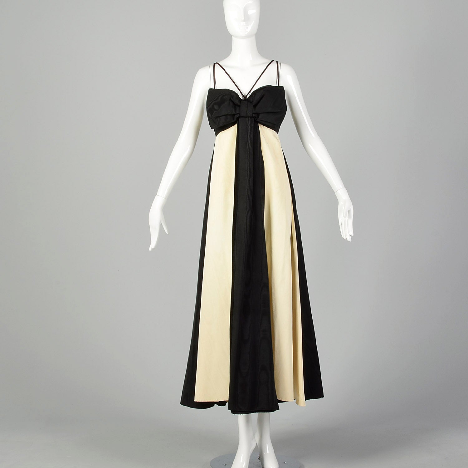 Small 1960s Black & White Formal Dress