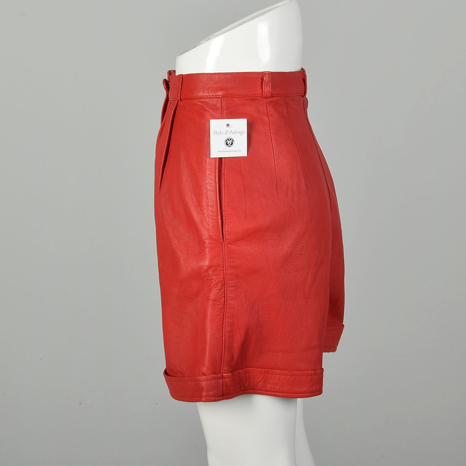 XS 1980s Red Leather Shorts Pleated Button Front Sexy Cuffed Bottoms