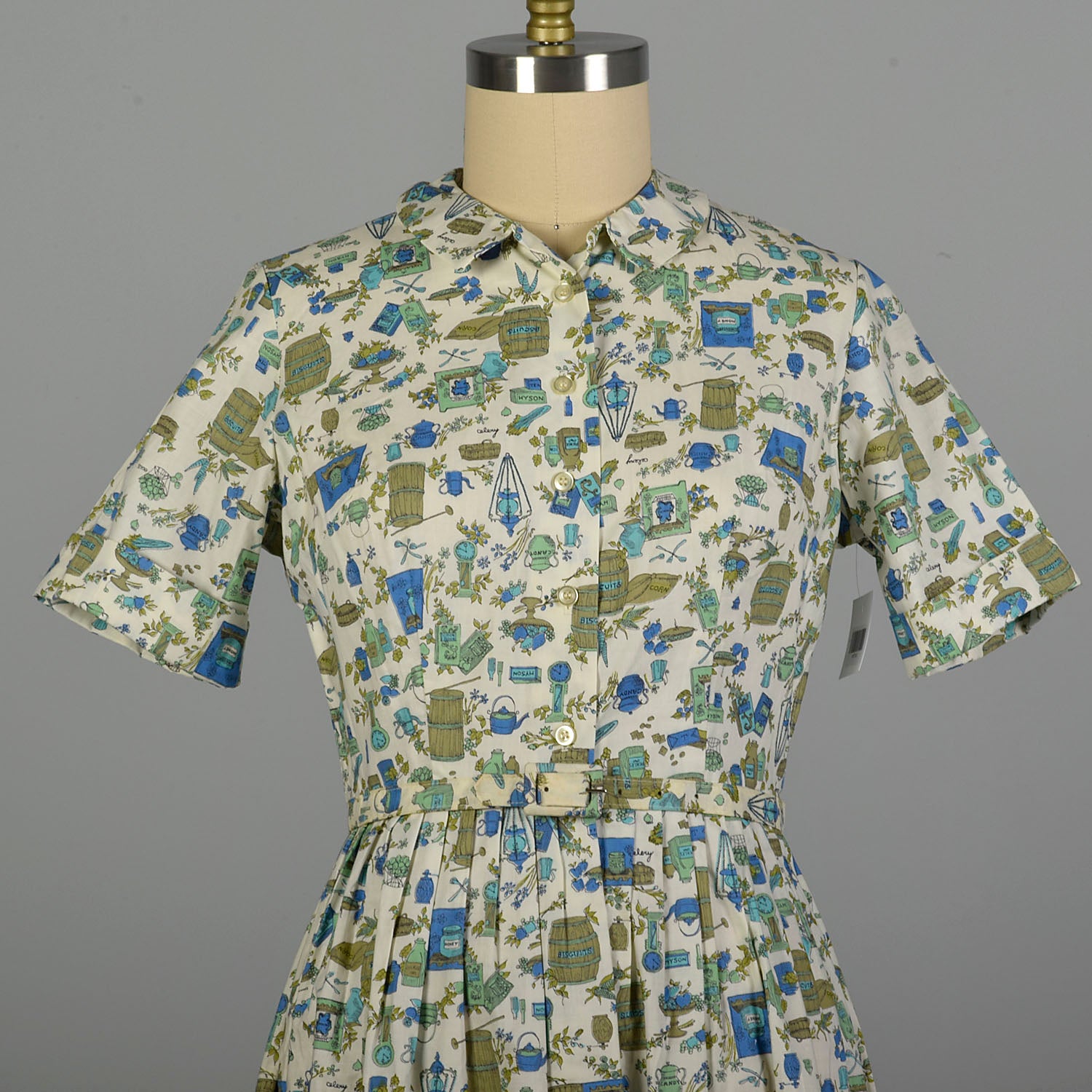 Large 1950s Day Dress Cotton Novelty Kitchen Cooking Print Short Sleeve Summer