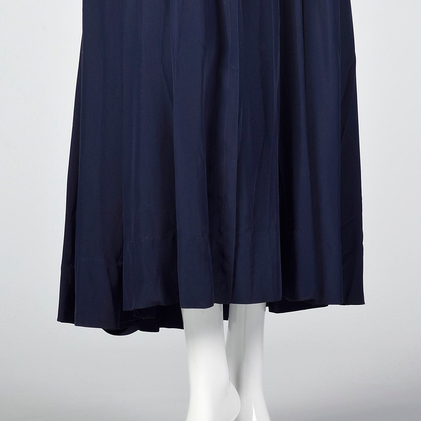 1950s Navy Rayon Dressing Gown