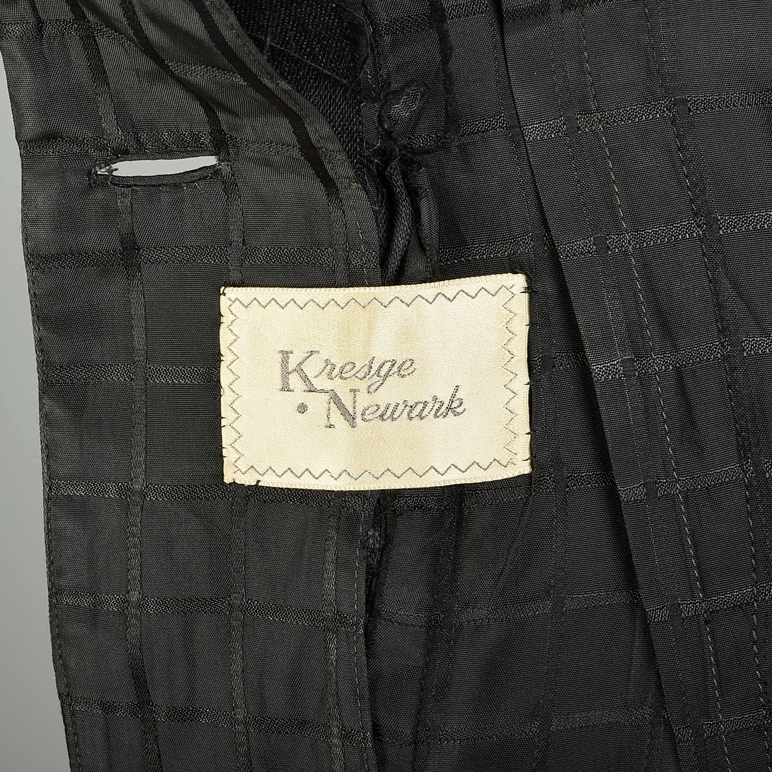 Small 1950s Femme Fatale Suit Bombshell Jacket Skirt Set Black Window Pane Taffeta Hourglass Suit
