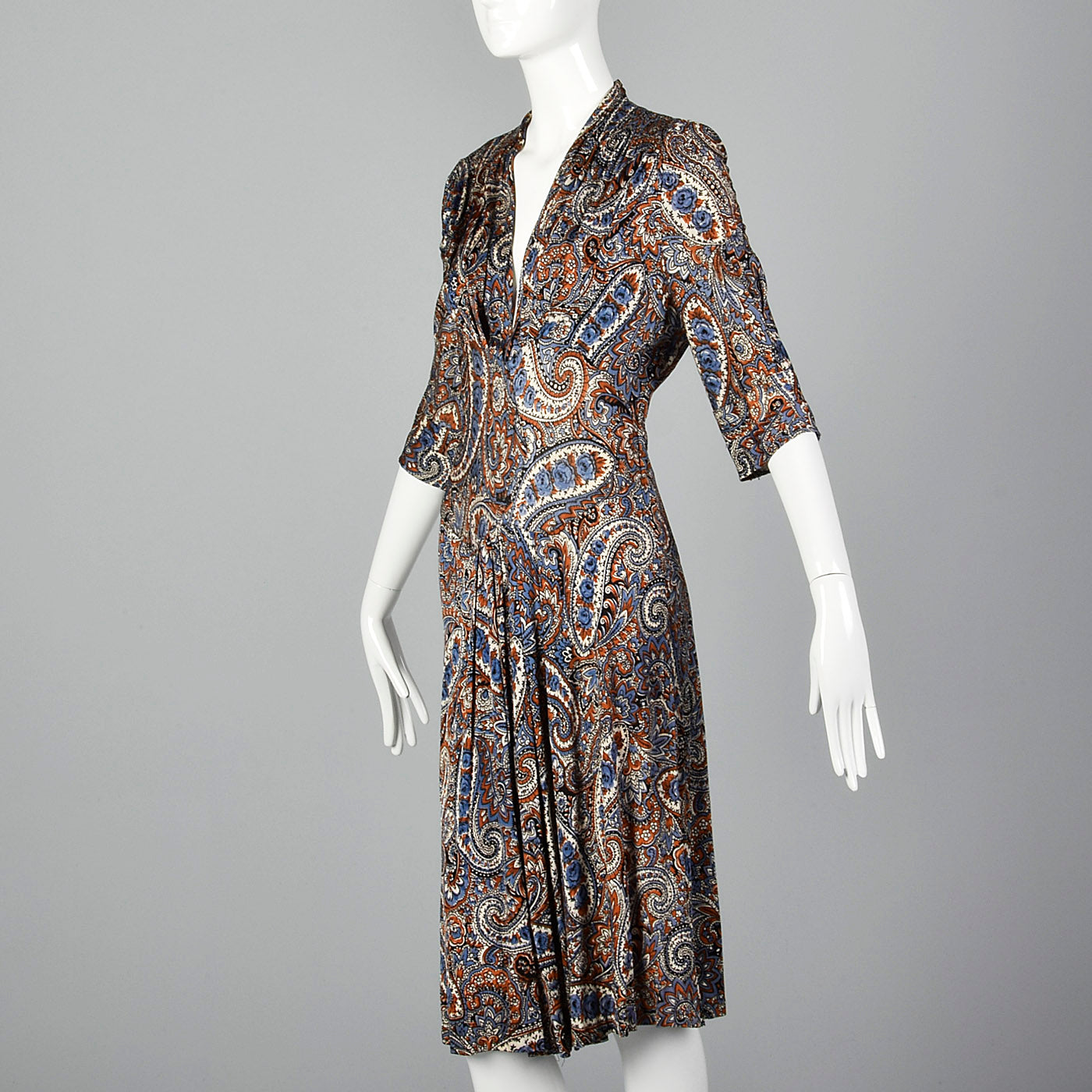 1940s Paisley Print Dress in Jersey Knit
