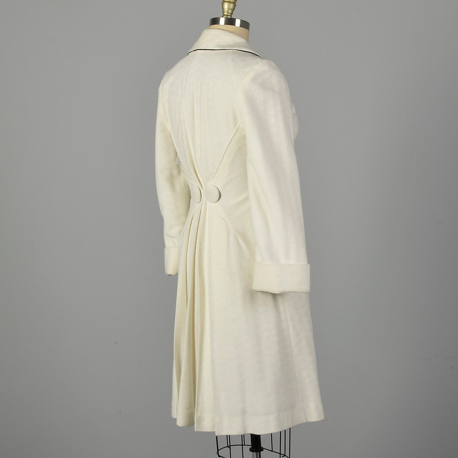 Medium 1960s White Knit Princess Coat with Huge Buttons Autumn Outerwear