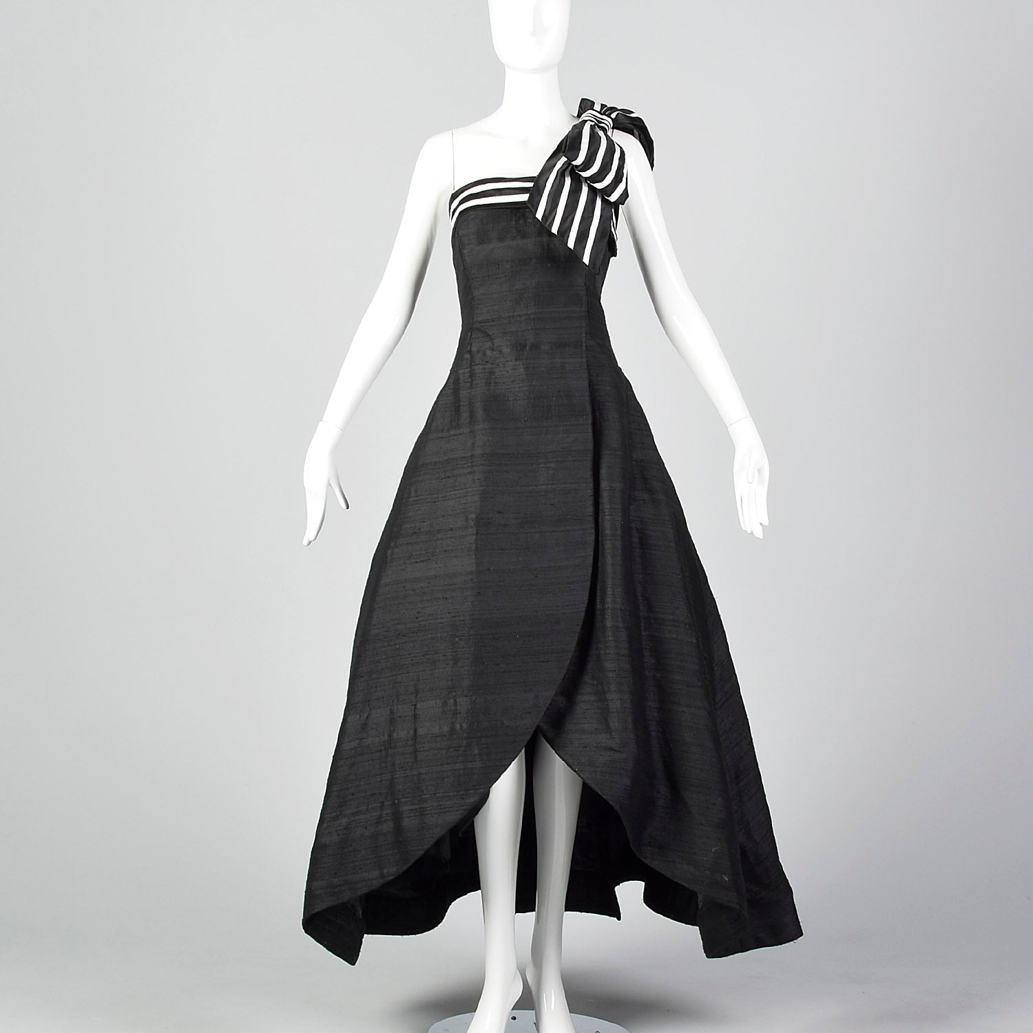 1980s Victor Costa Black Petal Skirt Dress