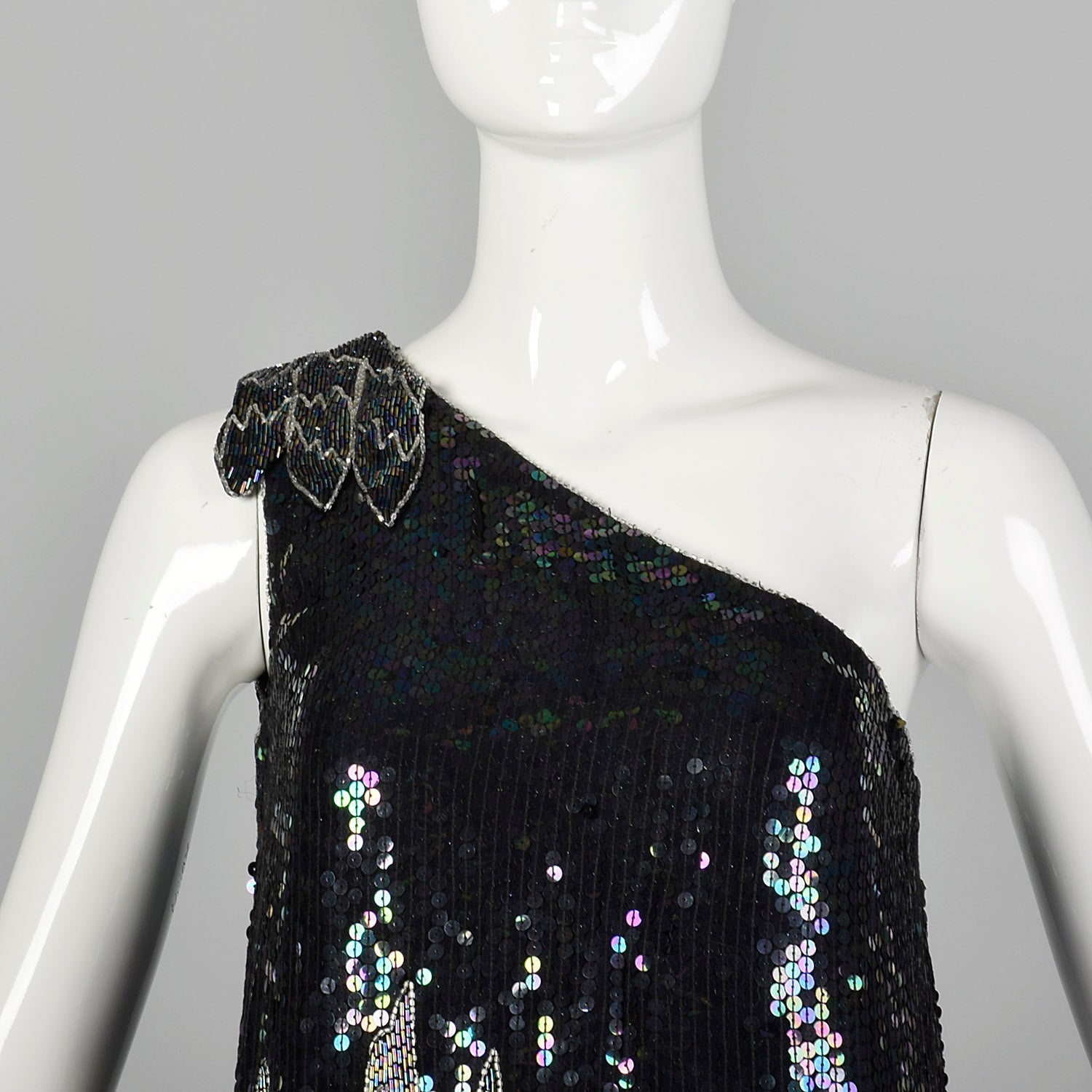 Medium 1990s Flapper Style Sequin One-Shoulder Dress