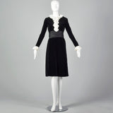 Small  1960s Black Velvet Dress