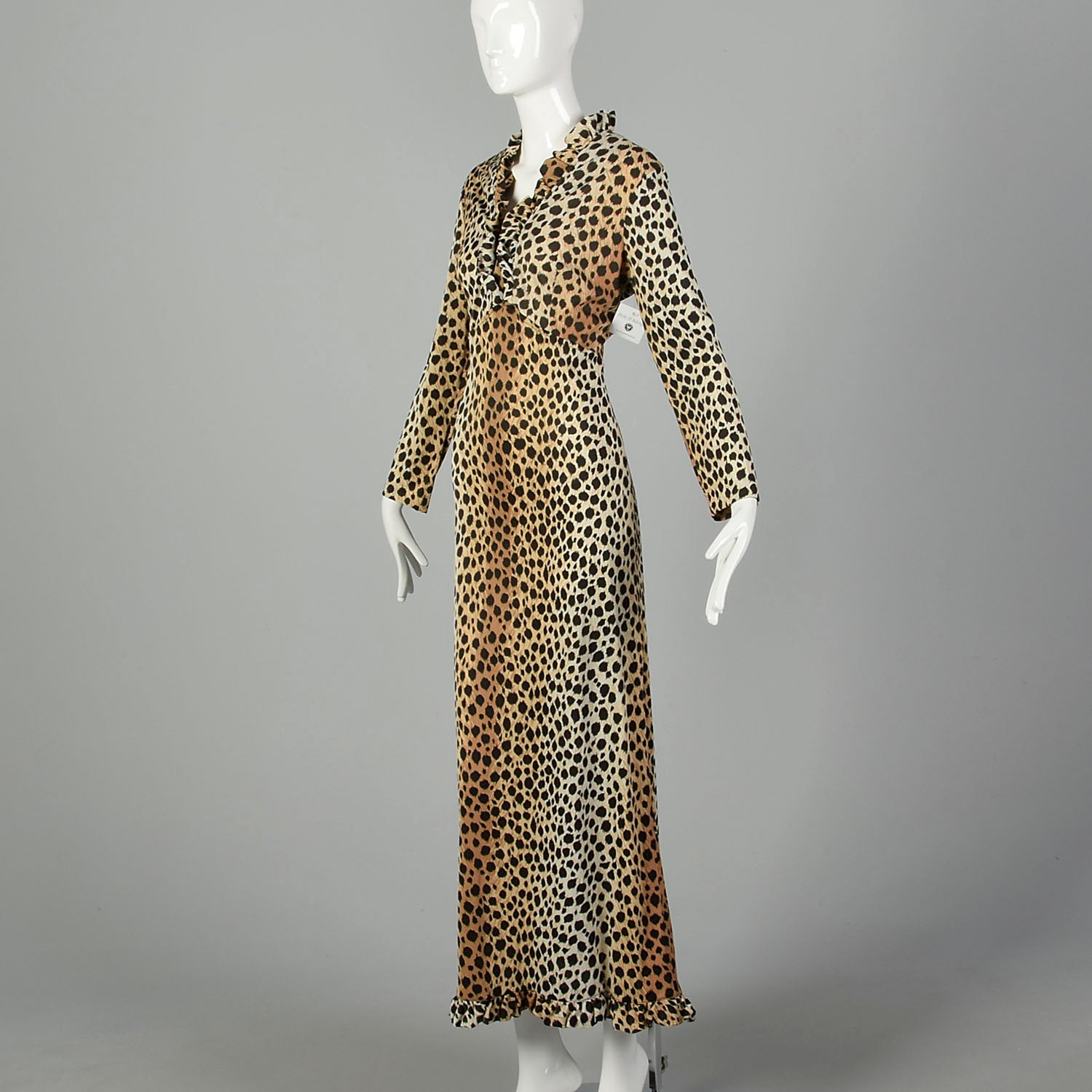 Medium 1970s Leopard Print Dress Long Sleeve Maxi