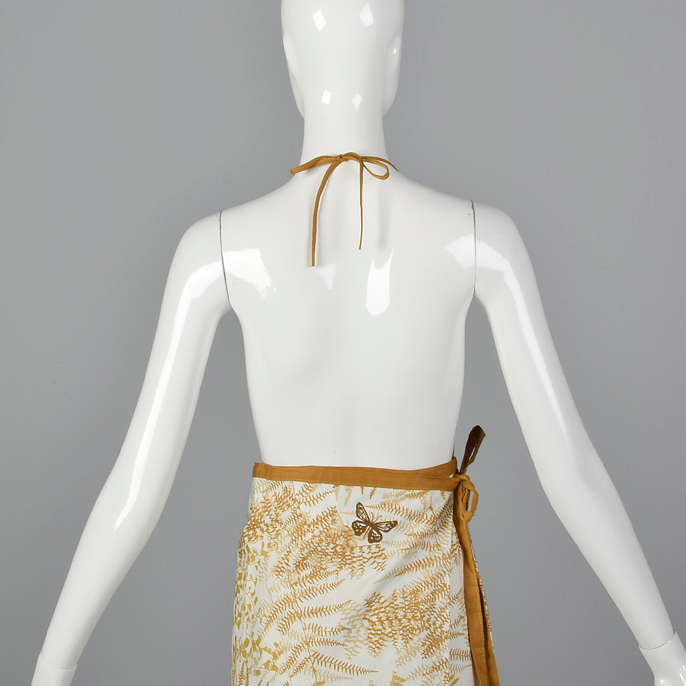 1970s Vera Deadstock Convertible Apron with Matching Tablecloth