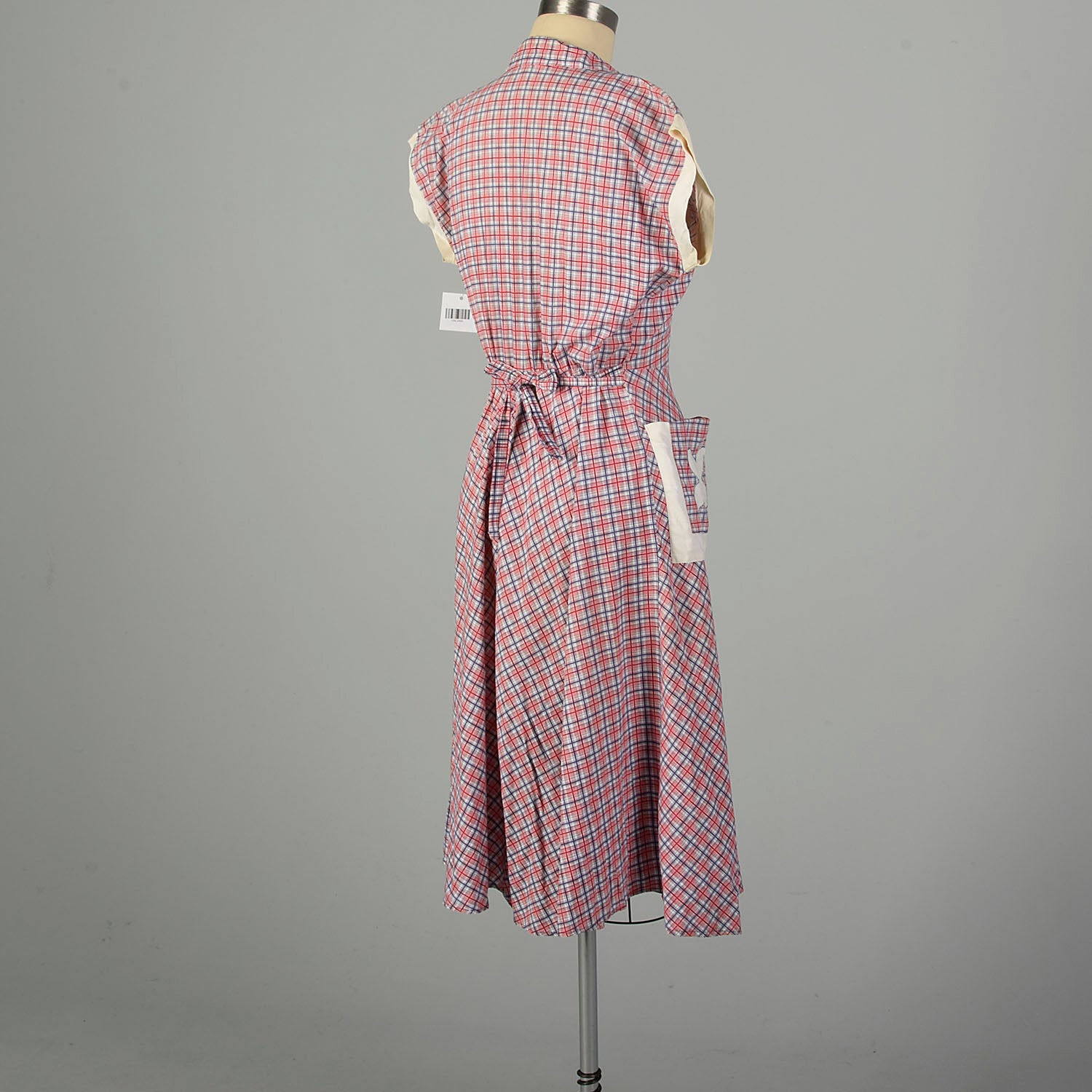 Large 1950s Day Dress Asymmetrical Red Plaid Cotton Tie Back Waist