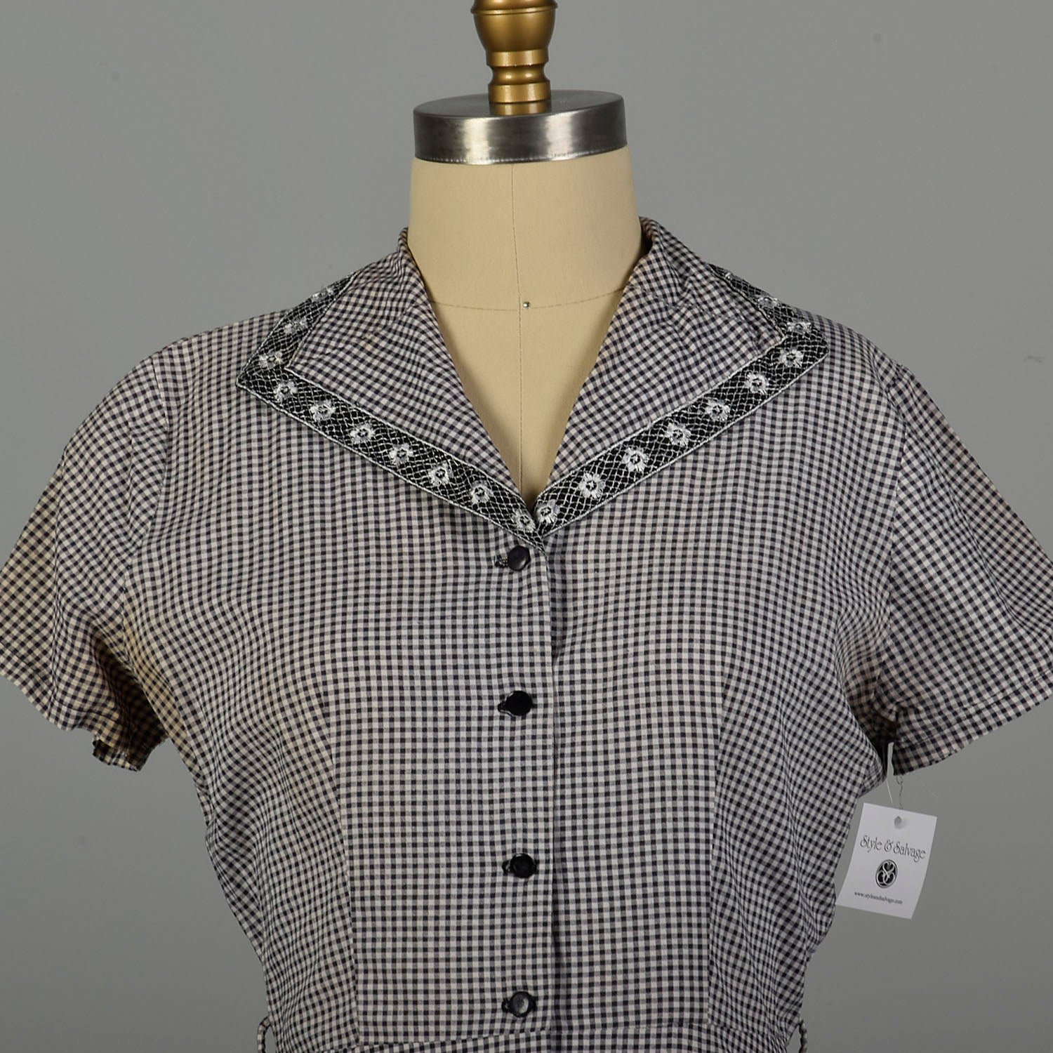 Large 1950s Blue & White Checked Fit & Flare Short Sleeve Lightweight Cotton Day Dress