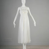 1960s White Nightgown and Peignoir Set