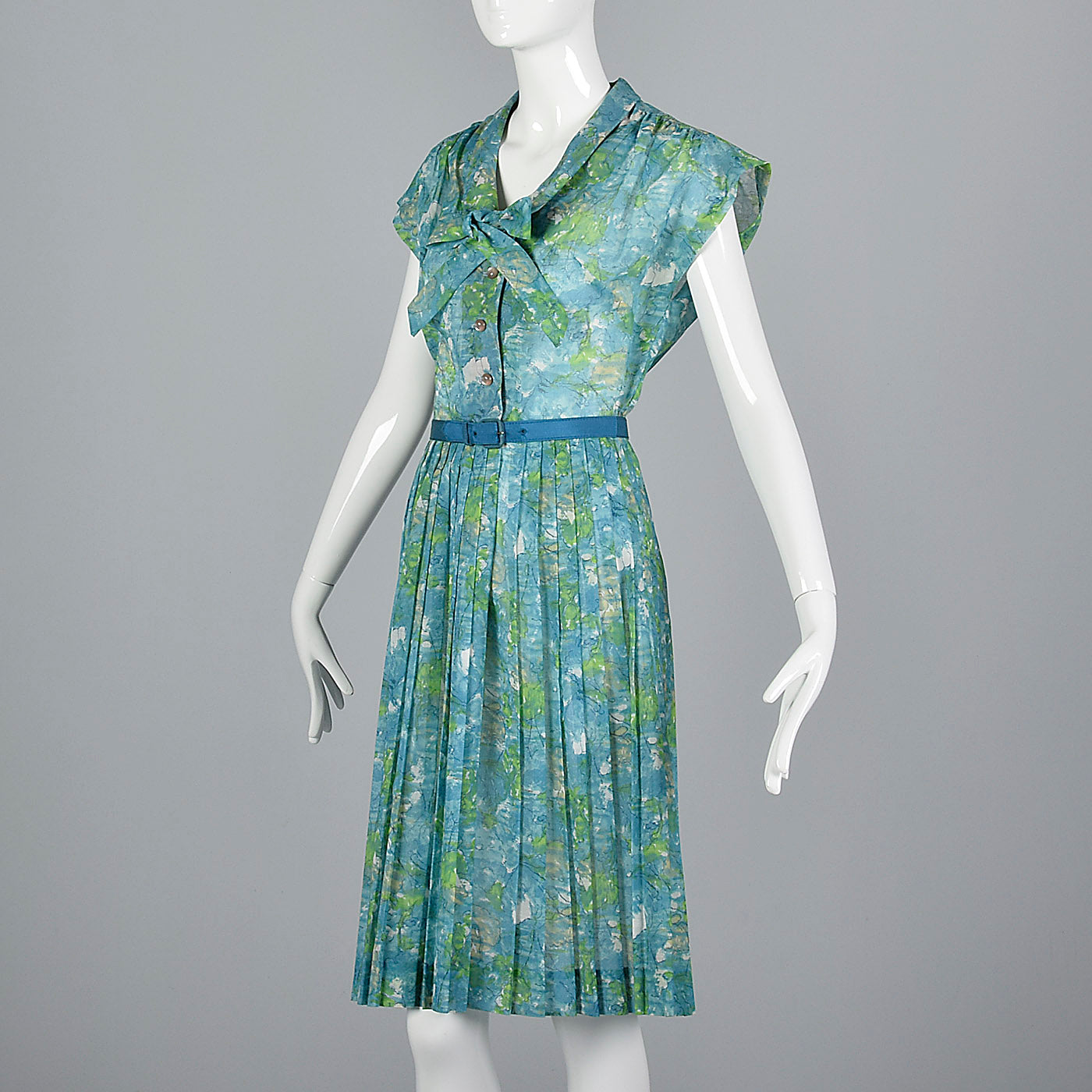 1950s Blue Floral Print Dress with Pleated Skirt