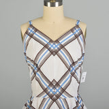 Medium 1950s Day Dress Blue Plaid Casual Cotton Summer Sleeveless Sundress