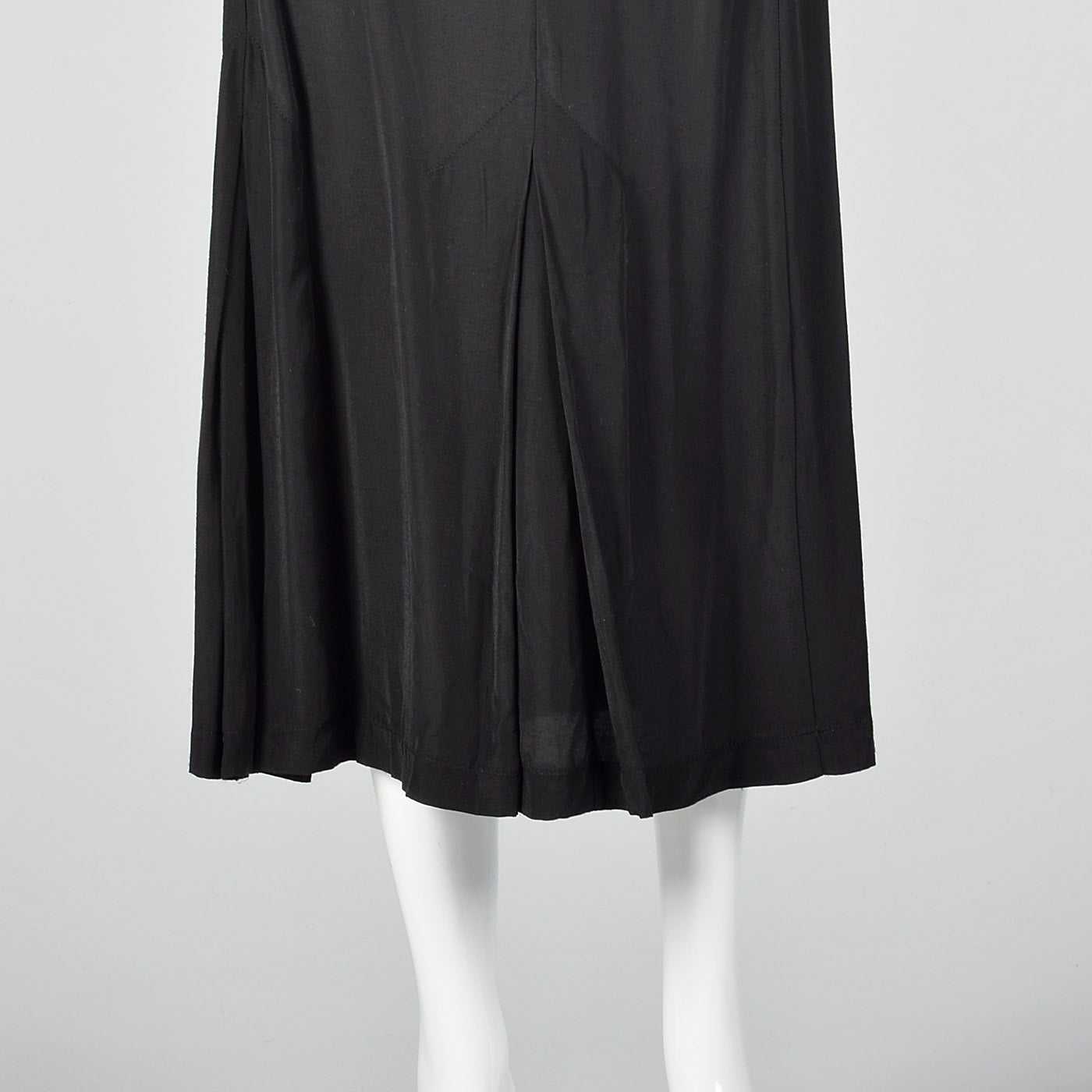 1980s Norma Kamali Black Mermaid Skirt with Pleated Hem