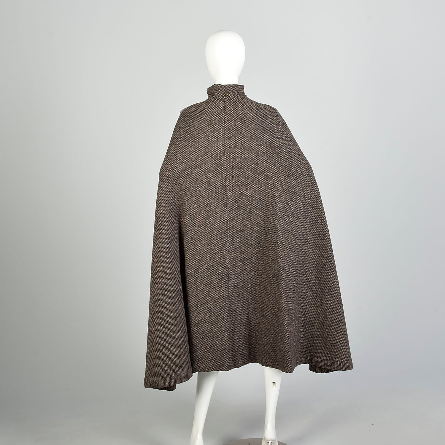 OSFM 1970s Cape Brown Hooded Tweed Wool Vintage Winter Outerwear